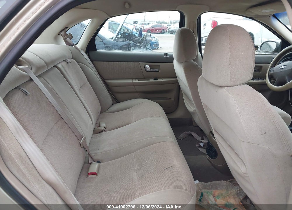 2001 FORD TAURUS SES VIN: 1FAFP55241A251456