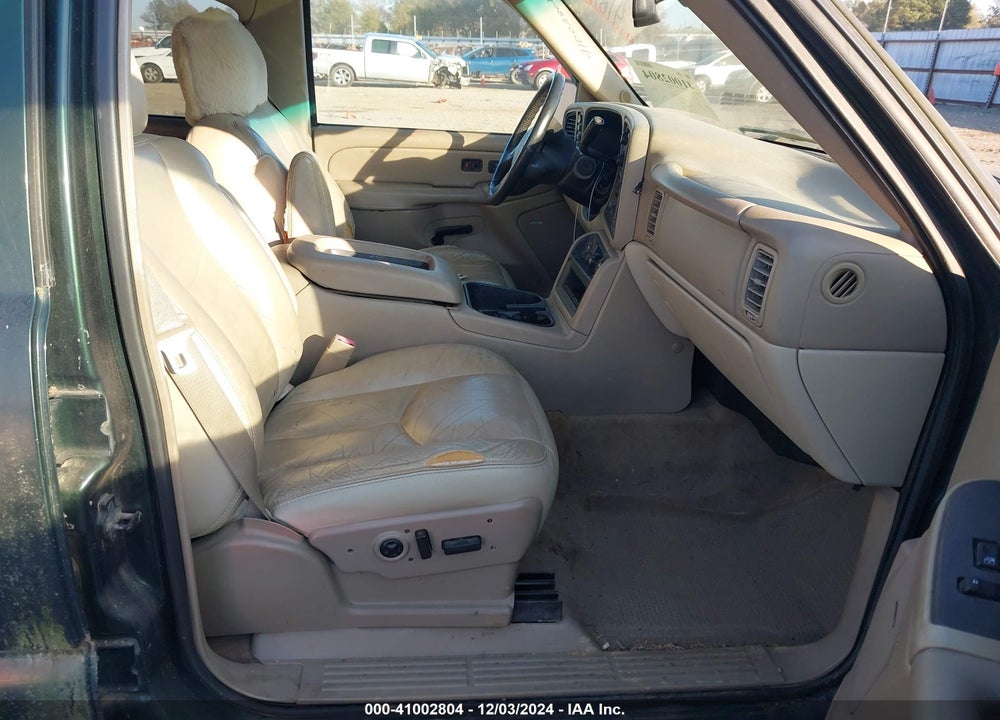 2004 CHEVROLET TAHOE Z71 VIN: 1GNEK13Z74R112674