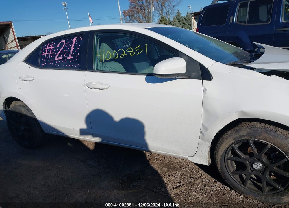 2015 TOYOTA COROLLA LE VIN: 2T1BURHE2FC242059