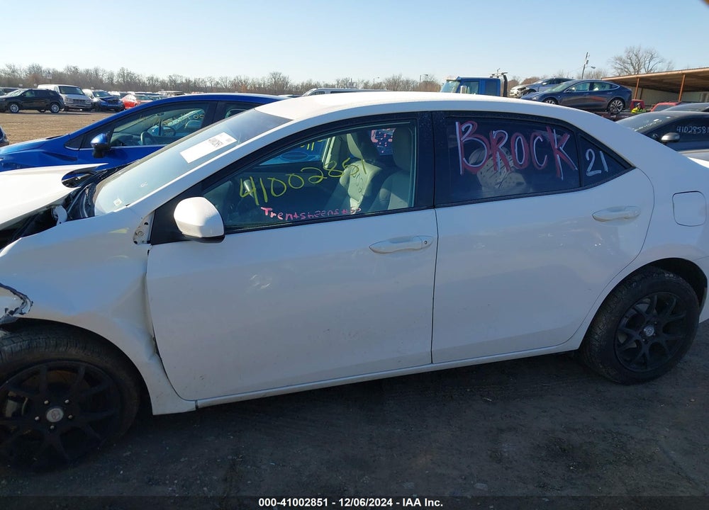 2015 TOYOTA COROLLA LE VIN: 2T1BURHE2FC242059