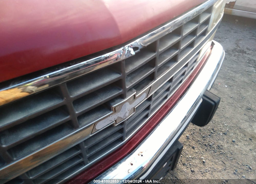 1992 CHEVROLET GMT-400 K1500 VIN: 1GCEK14K5NZ167992