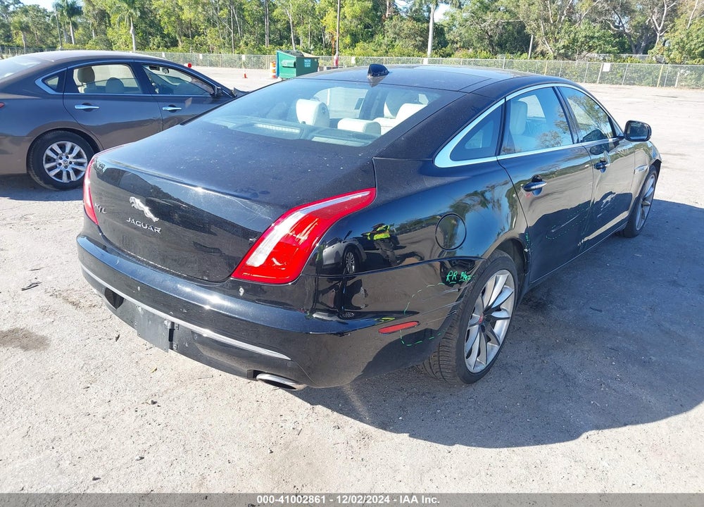 2016 JAGUAR XJ XJL PORTFOLIO VIN: SAJWA2G75G8V99710
