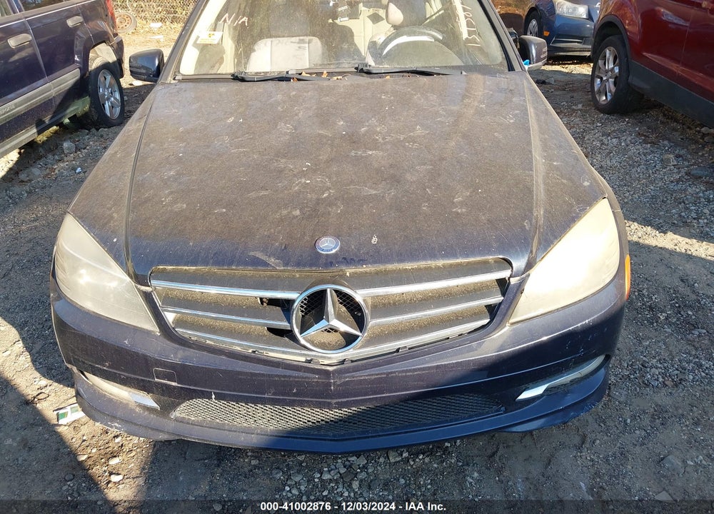2011 MERCEDES-BENZ C 300 VIN: WDDGF5EB3BR139581