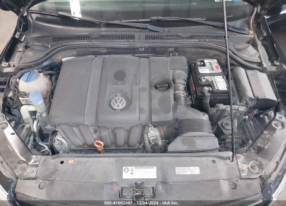 2012 VOLKSWAGEN JETTA 2.5L SE VIN: 3VWDP7AJXCM409098