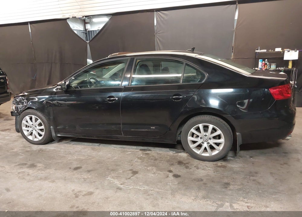 2012 VOLKSWAGEN JETTA 2.5L SE VIN: 3VWDP7AJXCM409098