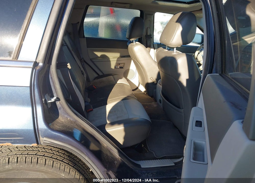 2010 JEEP GRAND CHEROKEE LIMITED VIN: 1J4RR5GT2AC105823