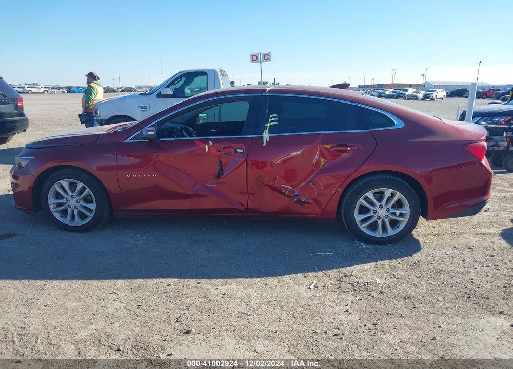 2018 CHEVROLET MALIBU LT VIN: 1G1ZD5ST6JF115693