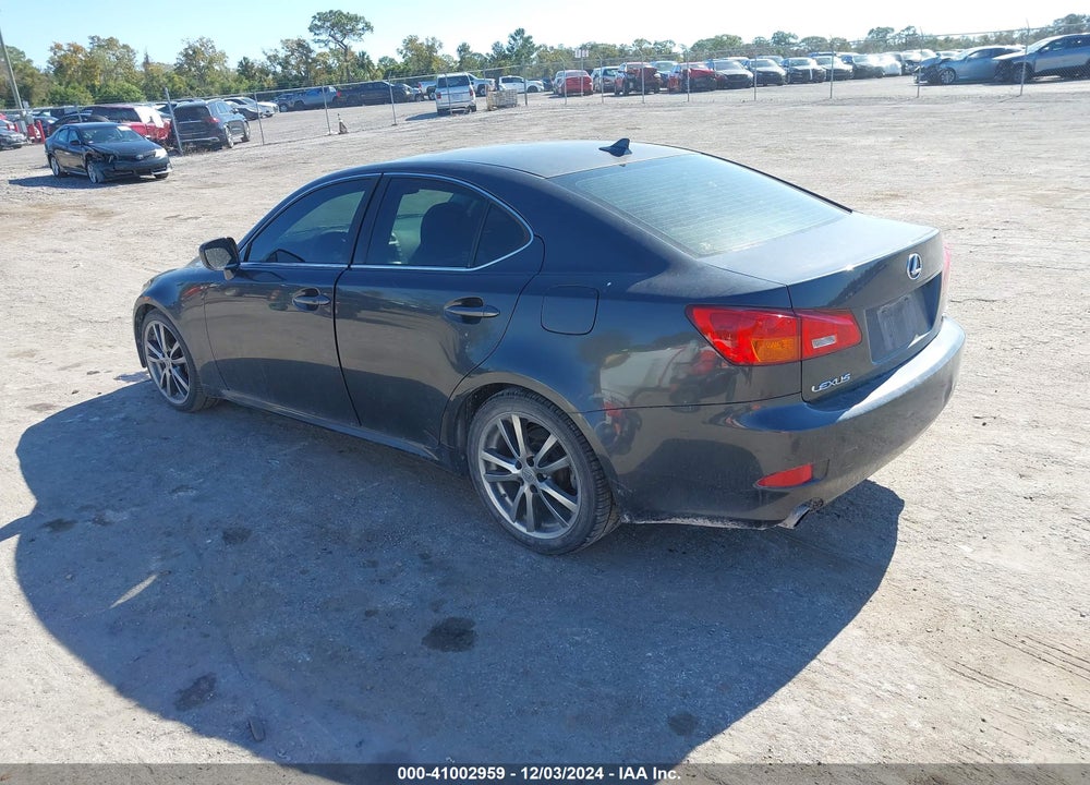 2008 LEXUS IS 250 VIN: JTHBK262X85062624