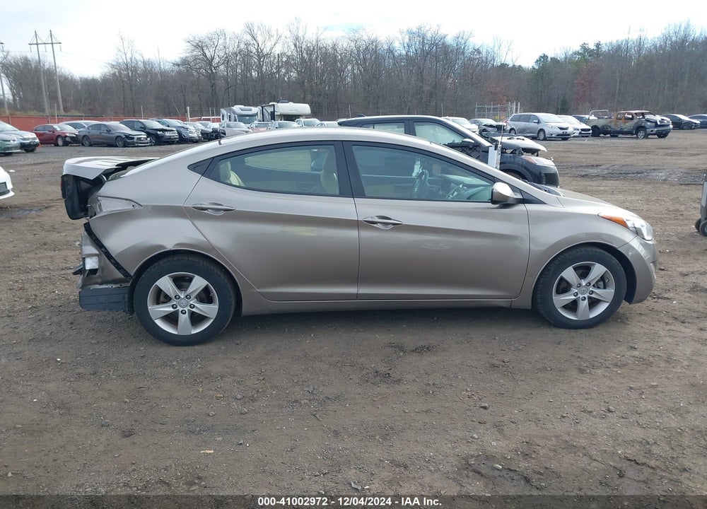 2013 HYUNDAI ELANTRA VIN: 5NPDH4AE6DH297778