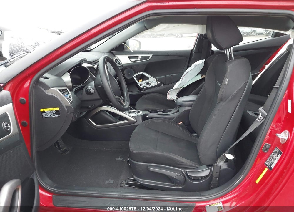 2016 HYUNDAI VELOSTER VIN: KMHTC6AD7GU281897