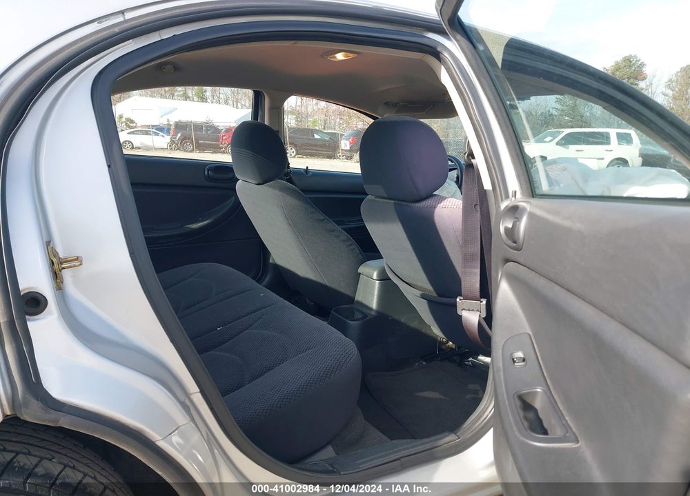2005 CHRYSLER SEBRING VIN: 1C3EL46X25N664873