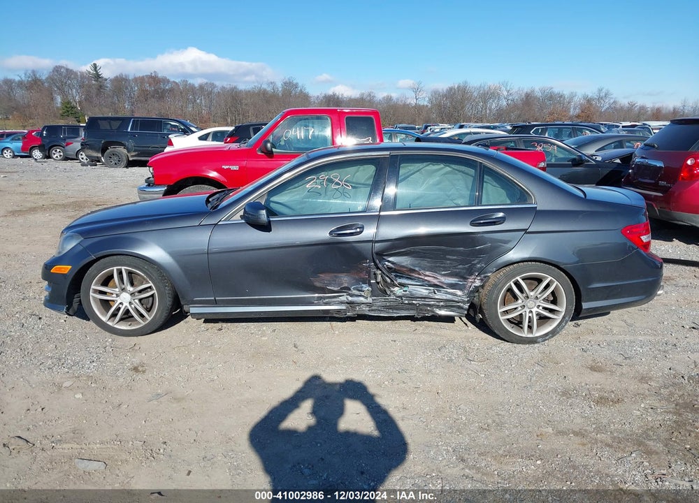 2013 MERCEDES-BENZ C 300 LUXURY 4MATIC/SPORT 4MATIC VIN: WDDGF8AB1DR286475