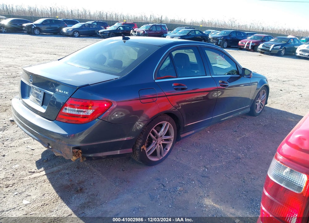 2013 MERCEDES-BENZ C 300 LUXURY 4MATIC/SPORT 4MATIC VIN: WDDGF8AB1DR286475
