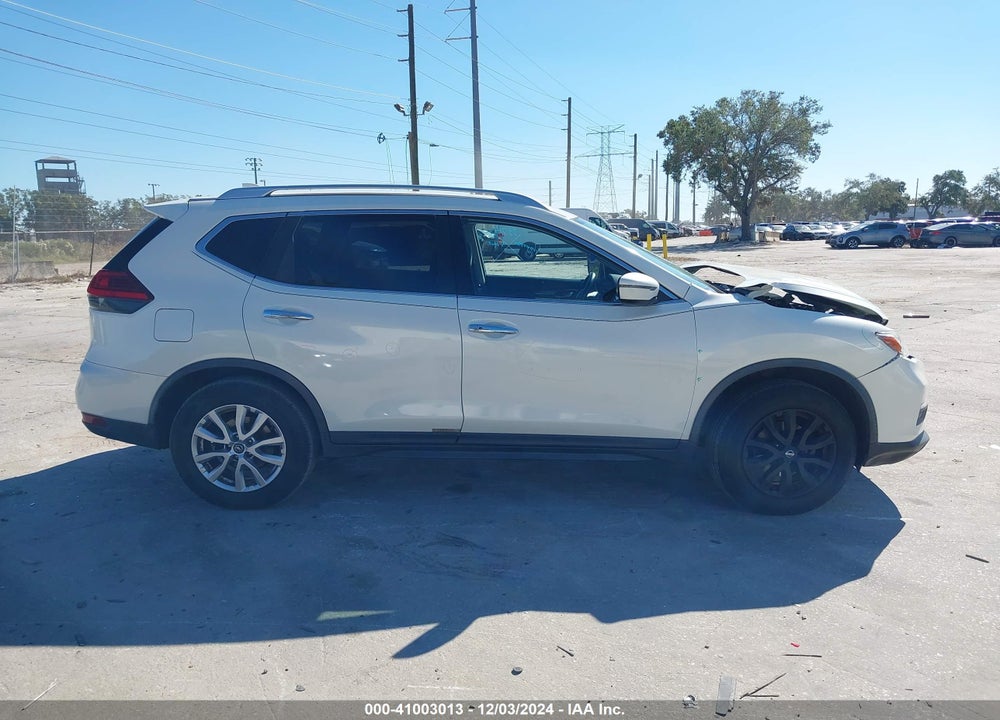 2017 NISSAN ROGUE SV VIN: JN8AT2MT2HW382024