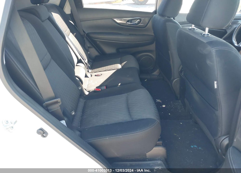 2017 NISSAN ROGUE SV VIN: JN8AT2MT2HW382024