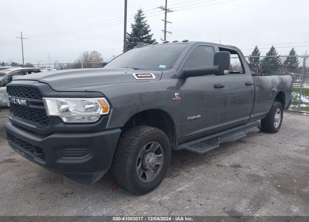 2019 RAM 3500 TRADESMAN  4X4 8' BOX VIN: 3C63R3GL6KG708442