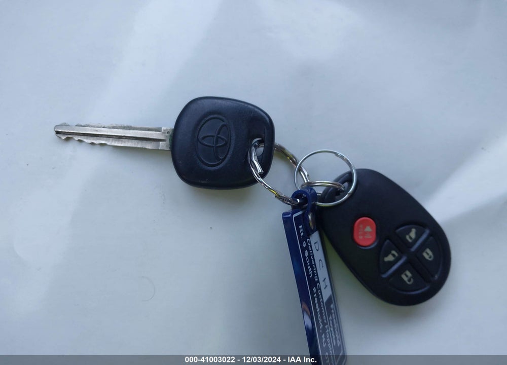 2008 TOYOTA SIENNA LE VIN: 5TDZK23C48S192602