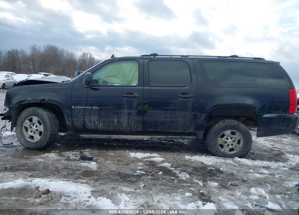 2007 GMC YUKON XL 1500 SLT VIN: 1GKFK16307R405944