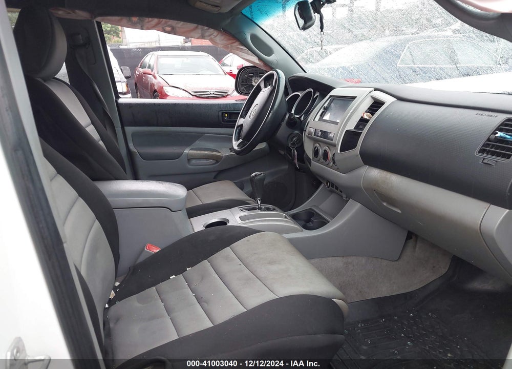 2011 TOYOTA TACOMA DOUBLE CAB VIN: 5TFLU4EN1BX006879
