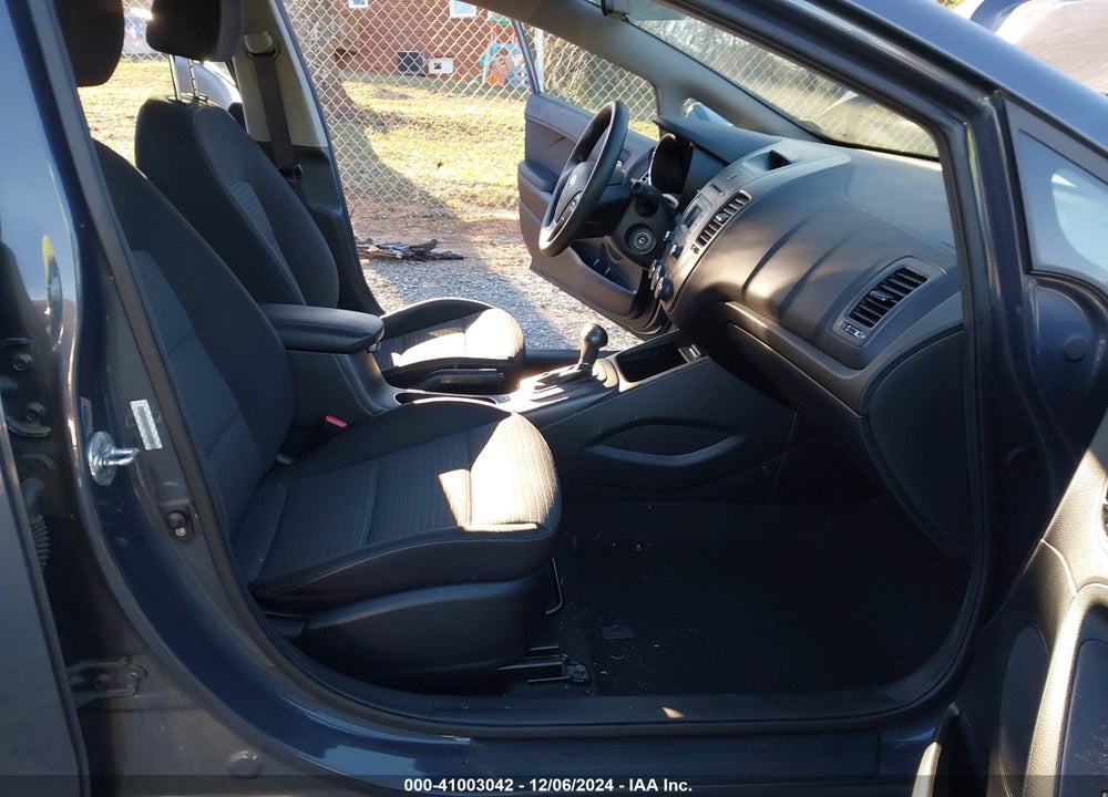 2015 KIA FORTE LX VIN: KNAFX4A63F5397292