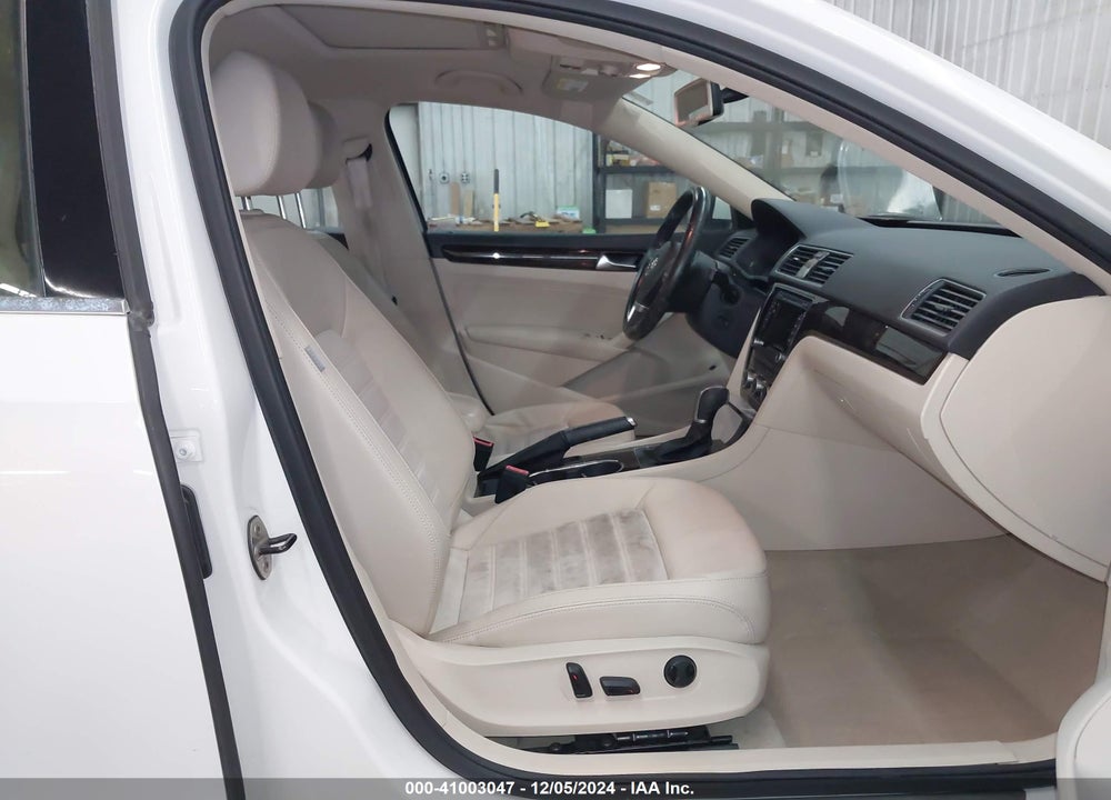 2014 VOLKSWAGEN PASSAT 2.0L TDI SEL PREMIUM VIN: 1VWCN7A36EC073554