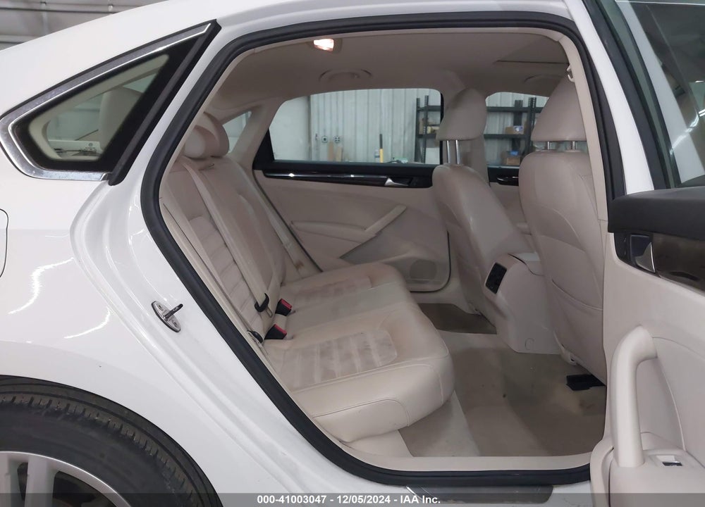 2014 VOLKSWAGEN PASSAT 2.0L TDI SEL PREMIUM VIN: 1VWCN7A36EC073554