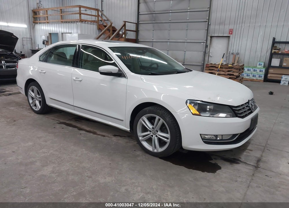 2014 VOLKSWAGEN PASSAT 2.0L TDI SEL PREMIUM VIN: 1VWCN7A36EC073554