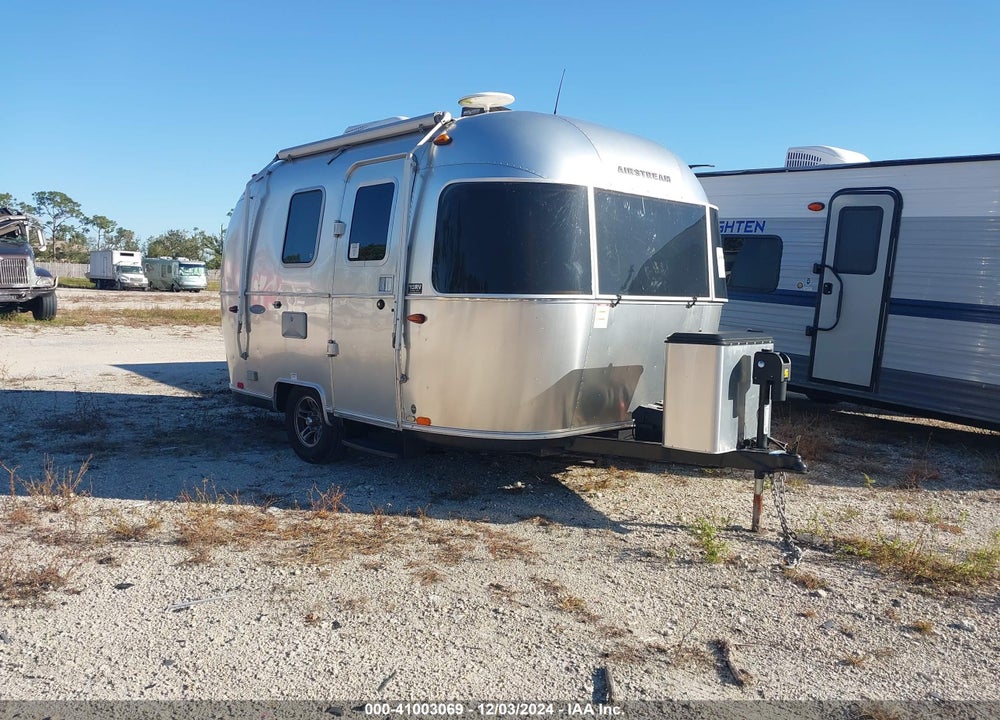 2018 AIRSTREAM OTHER VIN: 1STHRAC17JJ542941