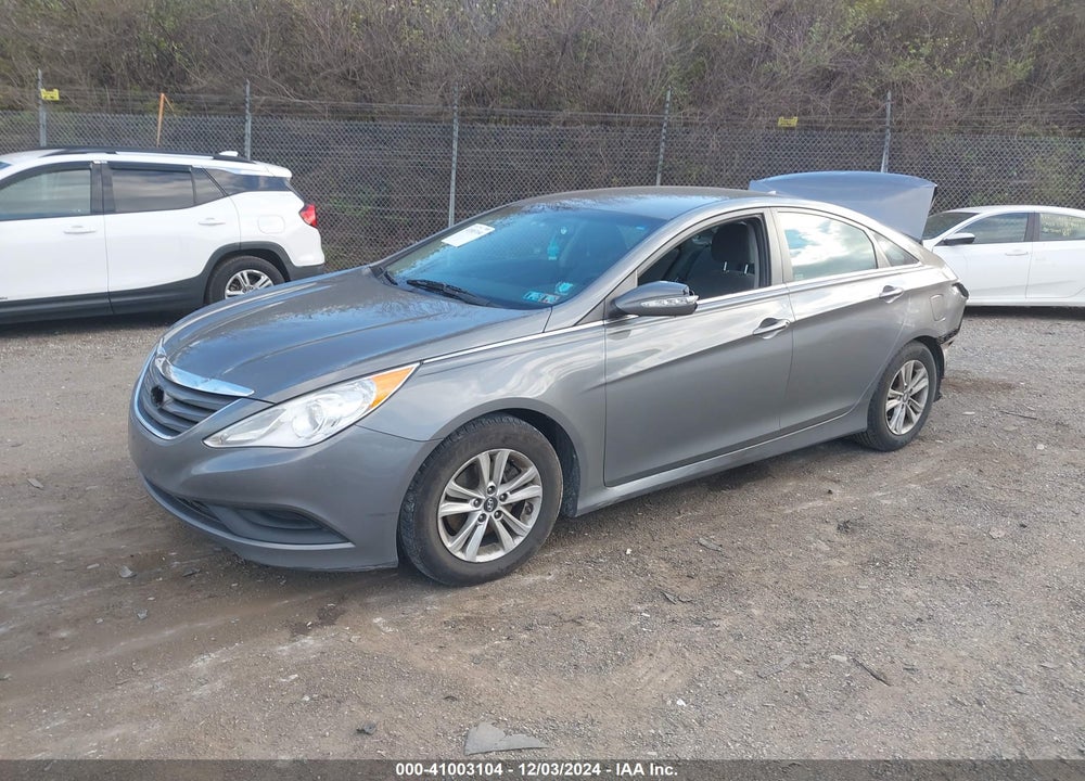 2014 HYUNDAI SONATA GLS VIN: 5NPEB4AC9EH872848