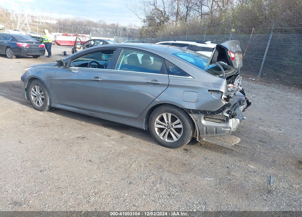 2014 HYUNDAI SONATA GLS VIN: 5NPEB4AC9EH872848