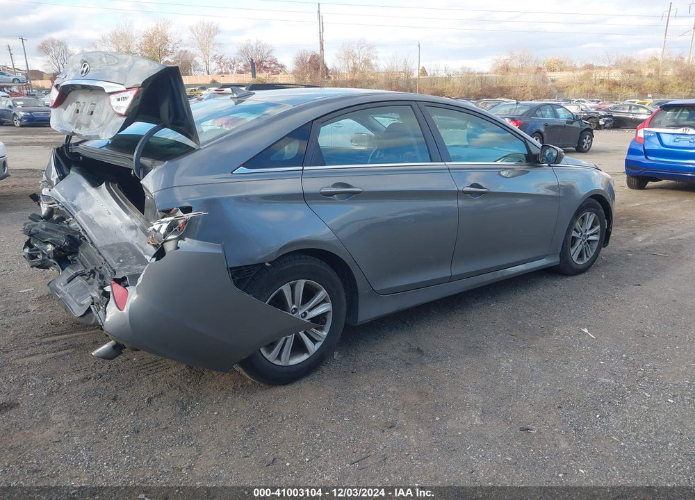 2014 HYUNDAI SONATA GLS VIN: 5NPEB4AC9EH872848