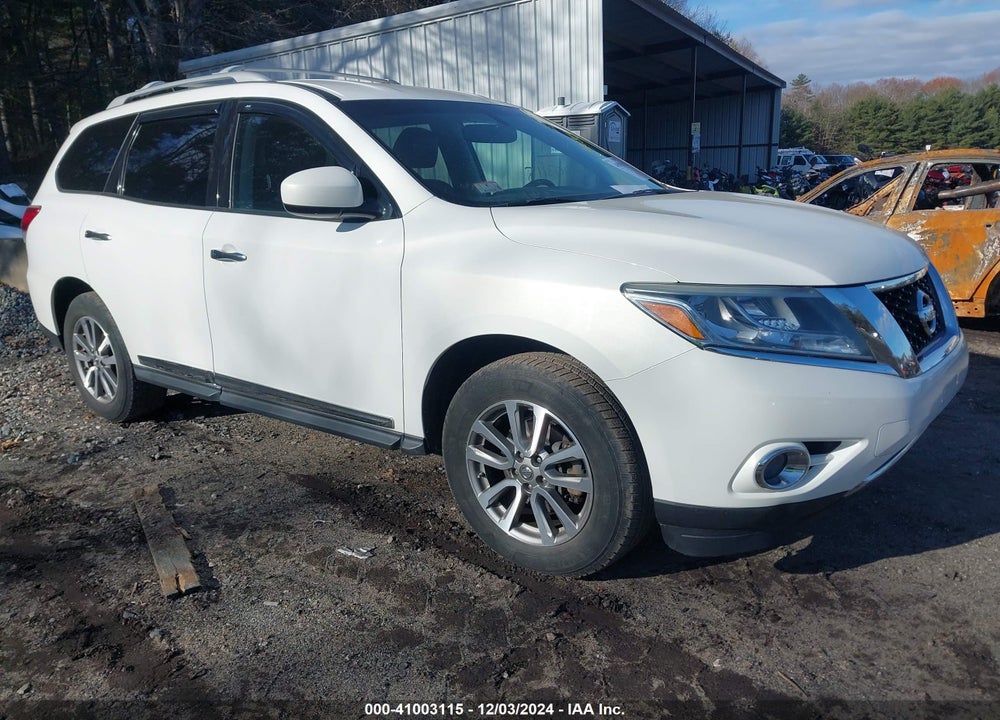 2013 NISSAN PATHFINDER SL VIN: 5N1AR2MM8DC638385