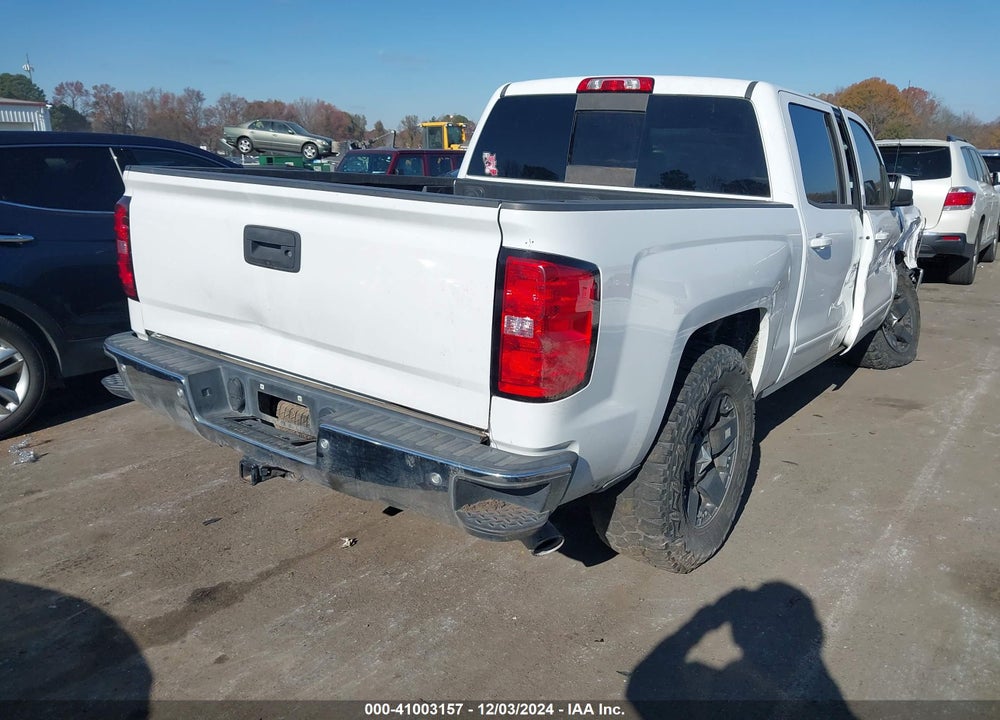 2018 CHEVROLET SILVERADO 1500 LT VIN: 3GCUKREC7JG637337