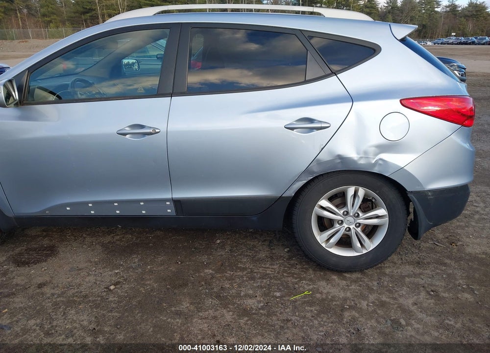 2012 HYUNDAI TUCSON GLS VIN: KM8JUCAC5CU419330