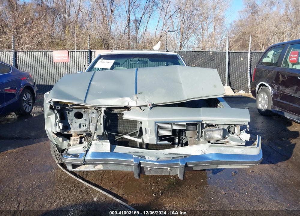 1983 OLDSMOBILE DELTA 88 ROYALE BROUGHAM VIN: 1G3AY69Y2DX306042
