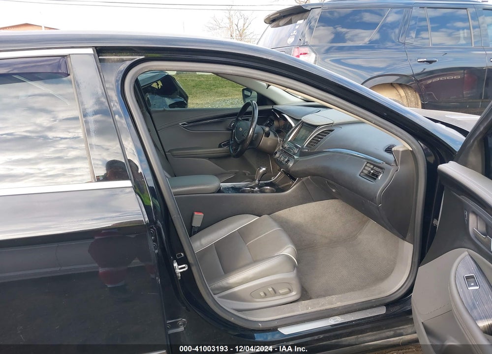 2017 CHEVROLET IMPALA 2LZ VIN: 1G1145S38HU185599