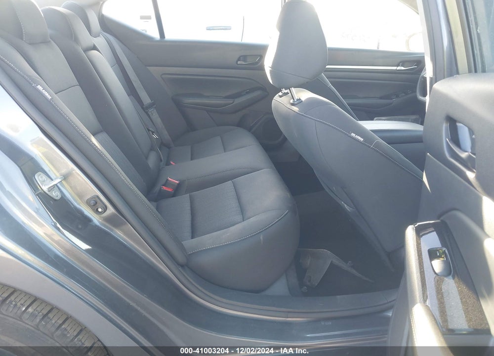 2023 NISSAN ALTIMA SV FWD VIN: 1N4BL4DV6PN353245