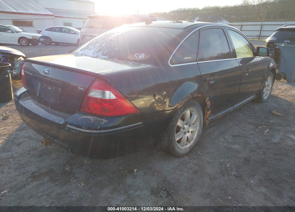 2007 FORD FIVE HUNDRED SEL VIN: 1FAHP24167G123841