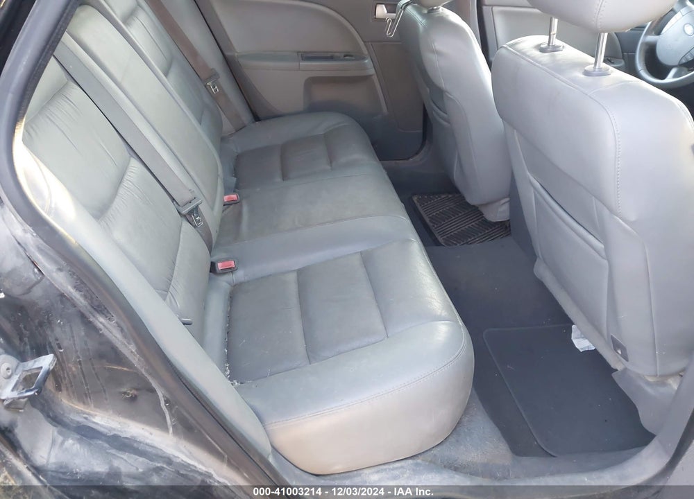 2007 FORD FIVE HUNDRED SEL VIN: 1FAHP24167G123841