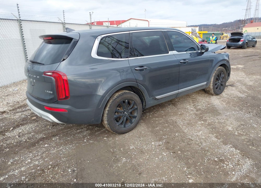 2021 KIA TELLURIDE LX VIN: 5XYP2DHC6MG175755
