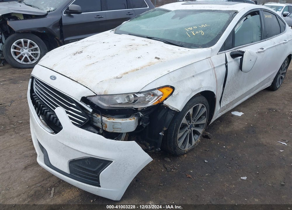 2020 FORD FUSION VIN: 3FA6P0T96LR202299