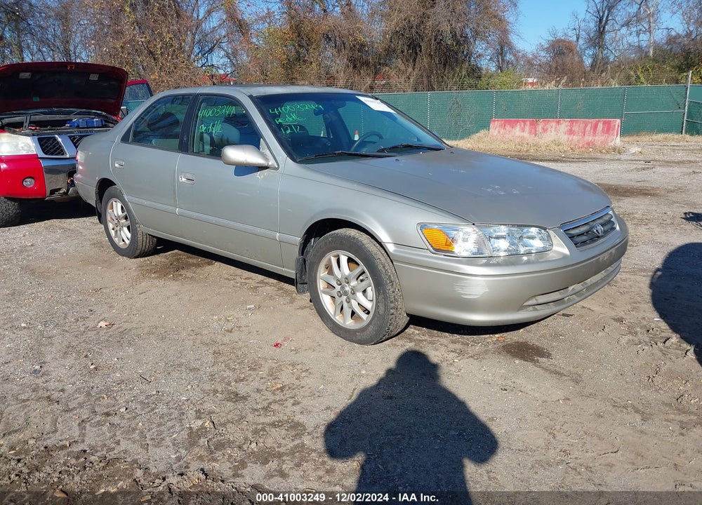 2000 TOYOTA CAMRY XLE V6 VIN: 4T1BF28K3YU111795