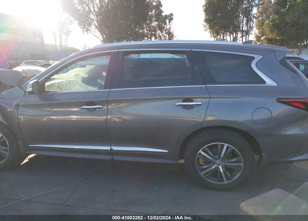 2016 INFINITI QX60 VIN: 5N1AL0MN8GC532229