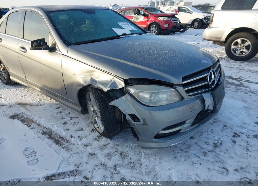 2010 MERCEDES-BENZ C 300 VIN: WDDGF8BB4AF415739