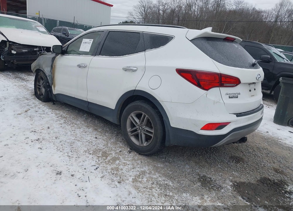 2017 HYUNDAI SANTA FE SPORT 2.4L VIN: 5NMZUDLB2HH010069