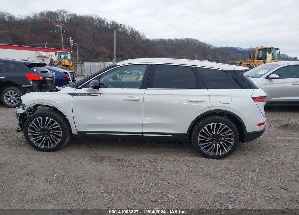 2022 LINCOLN CORSAIR RESERVE VIN: 5LMCJ2D90NUL14206