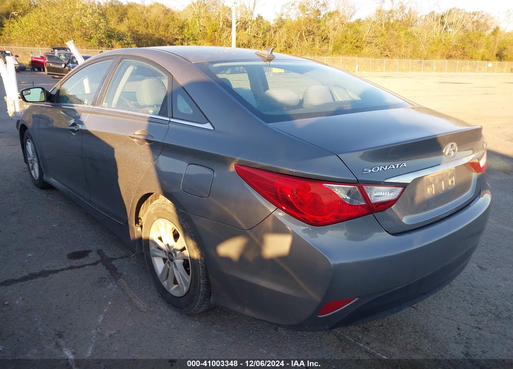 2014 HYUNDAI SONATA GLS VIN: 5NPEB4AC8EH891956
