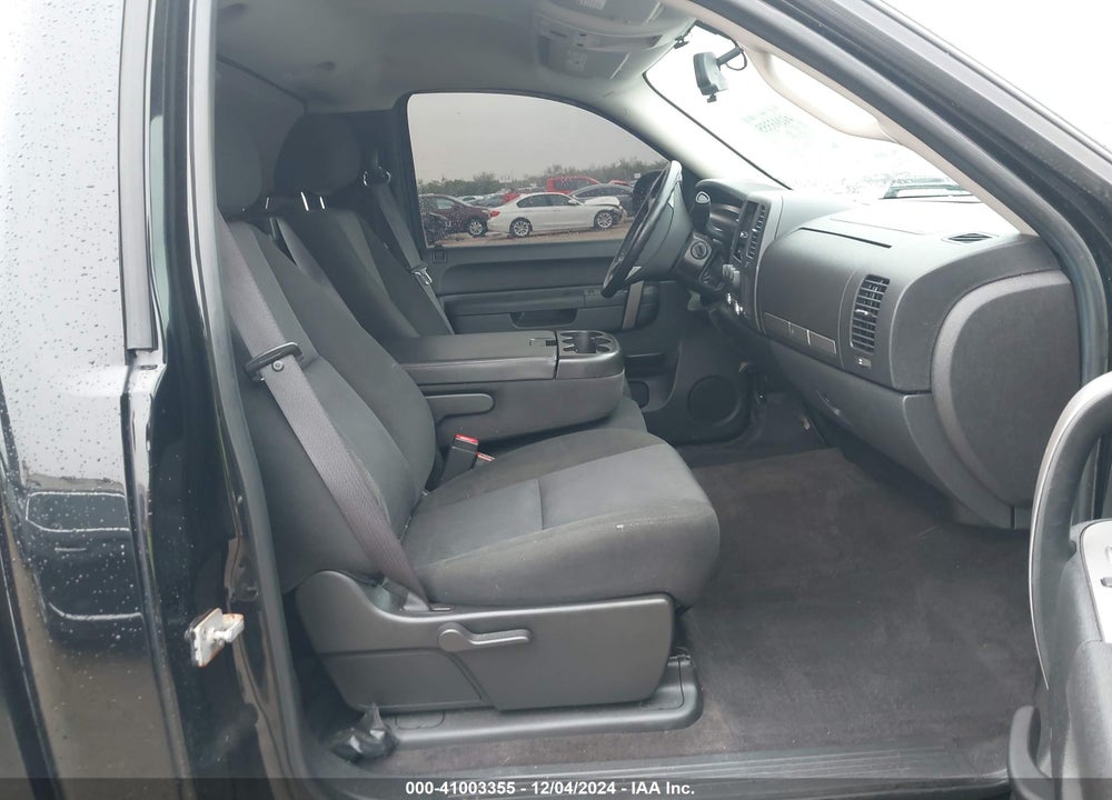 2010 GMC SIERRA 1500 SLE VIN: 1GTPKVE05AZ281515