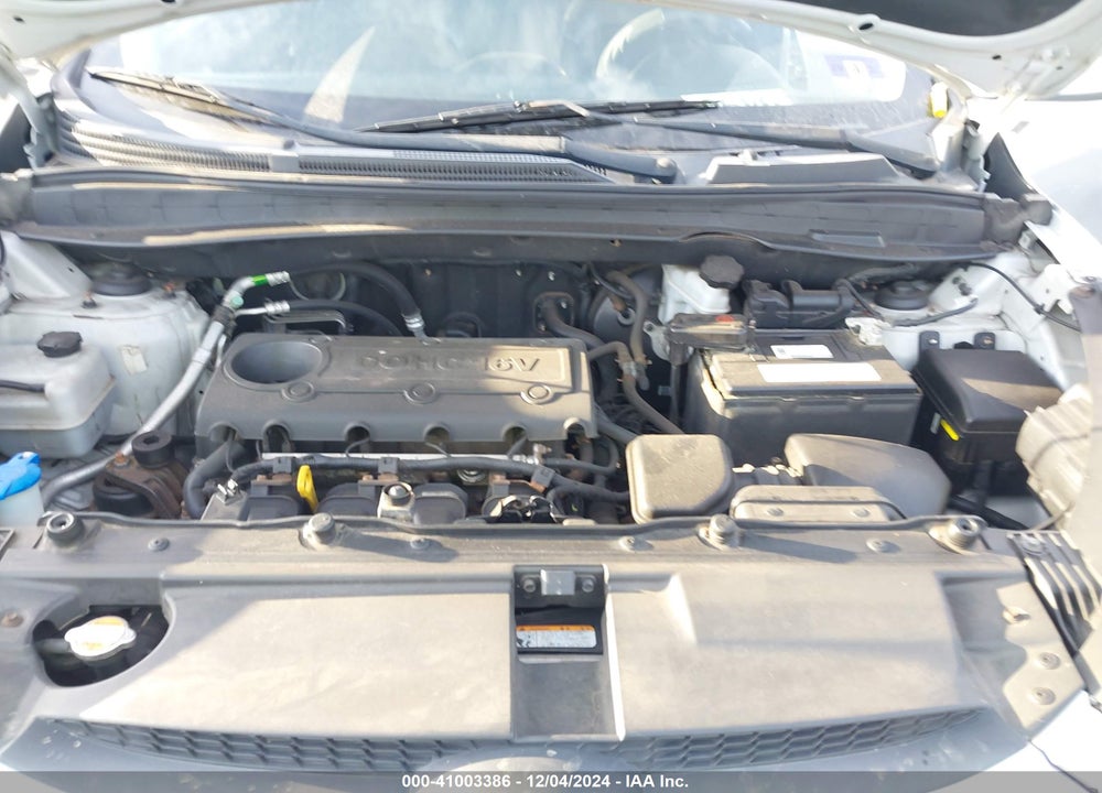 2012 HYUNDAI TUCSON GLS VIN: KM8JUCAC2CU394645