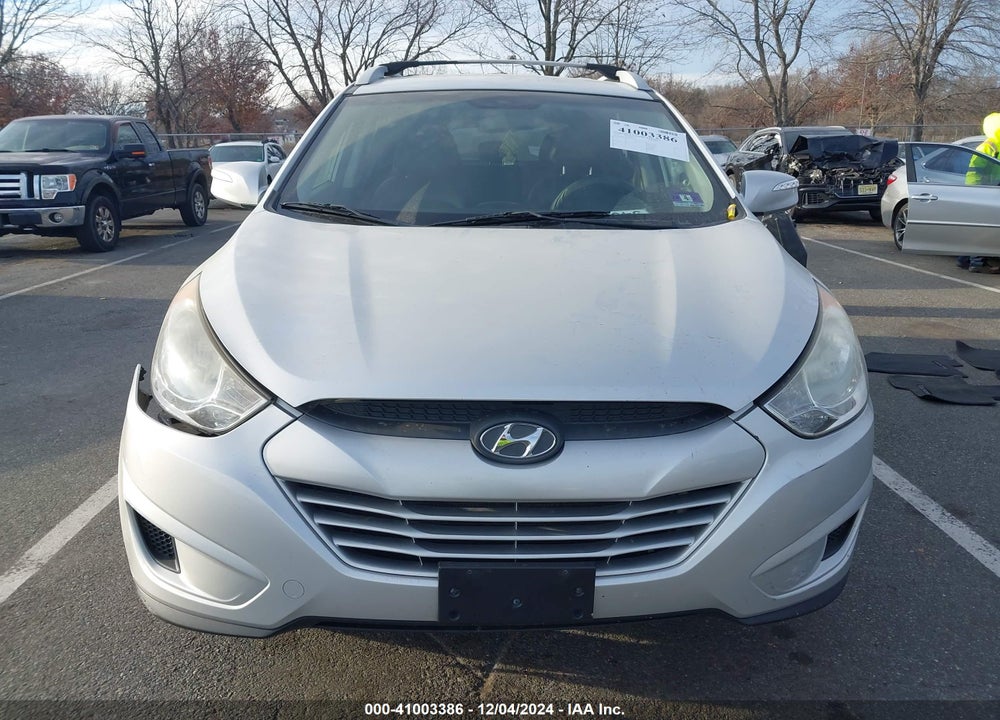 2012 HYUNDAI TUCSON GLS VIN: KM8JUCAC2CU394645